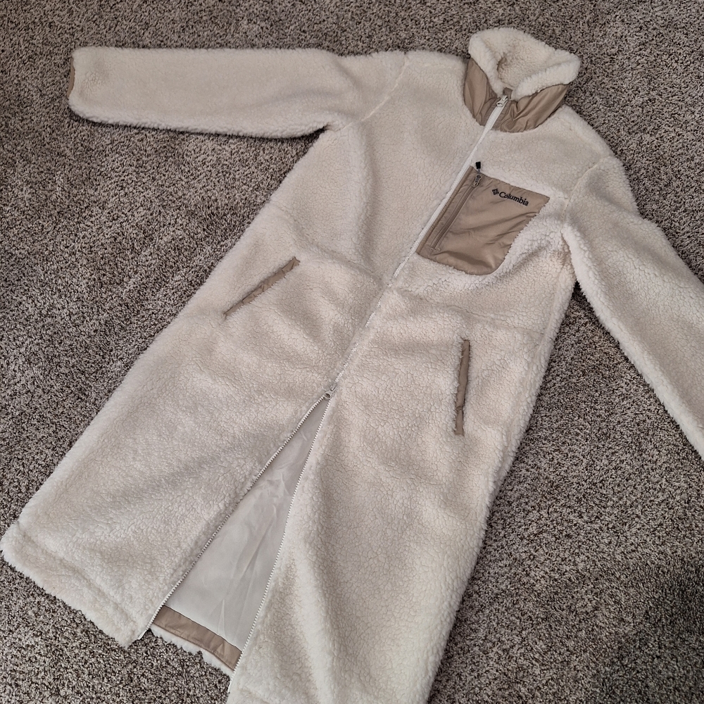 Columbia Cream Teddy Jacket - Picture 9 of 13